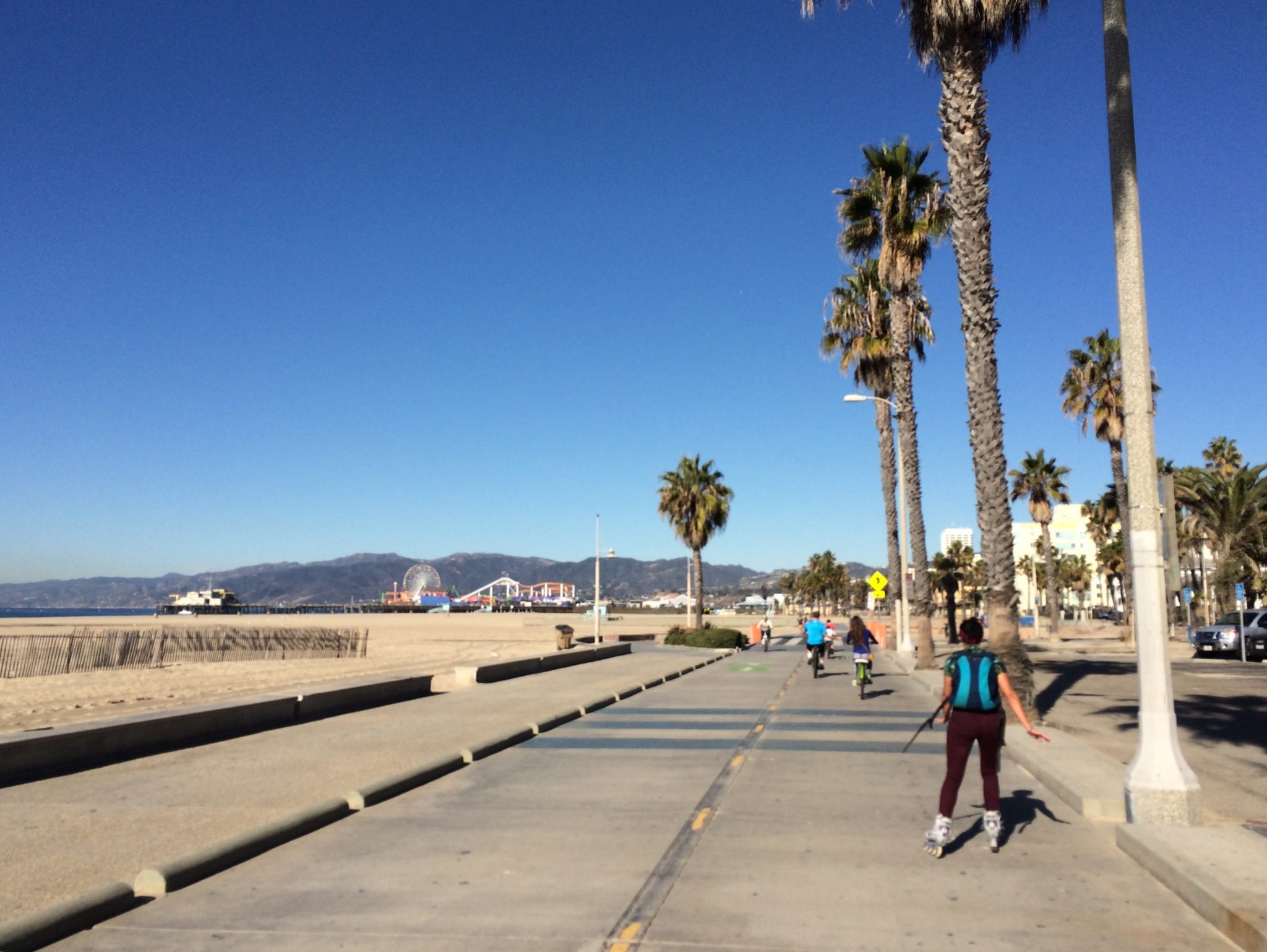 describe-your-ride-commuting-to-work-on-the-beach-path-and-tourist