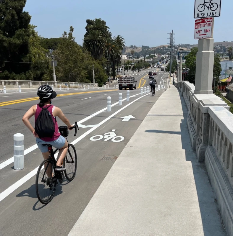 Bike lanes finally appear on DTLA's North Spring Street Bridge, and scofflaw drivers force closure of new 6th Street Viaduct